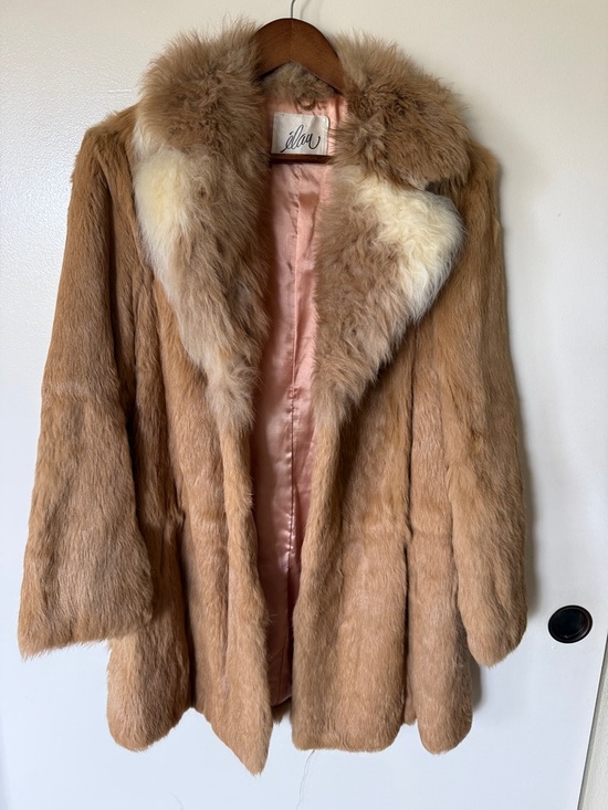 Vintage Jackets & Blazers - VINTAGE RABBIT FUR + ROSE CHAMPAGNE SATIN LINED 70’s COAT - PRICE FIRM BUY ONLY